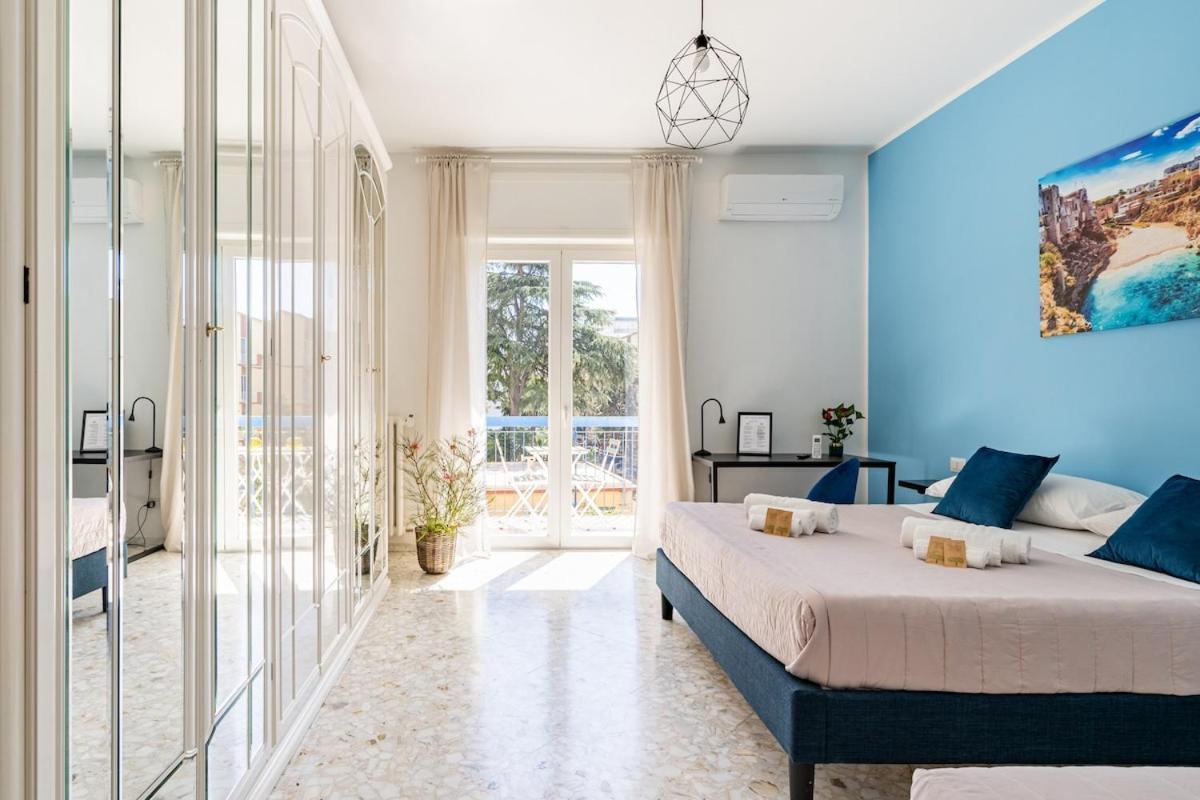 Miki'S Home - Central Rooms Bari Exterior foto